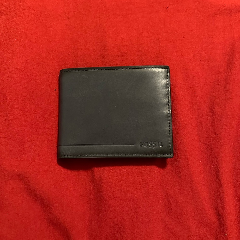 Fossil Wallet